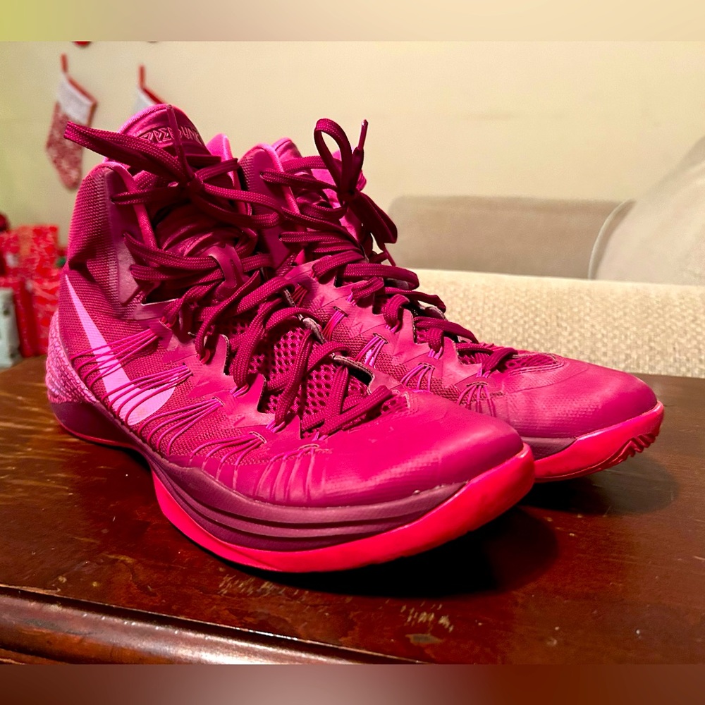 2013 Nike Hyperdunk Raspberry Red - image 1